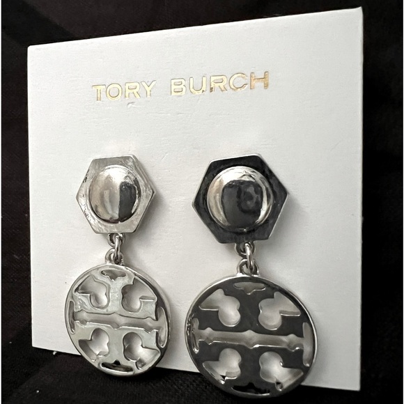 đTory Burch Authentic Jewelry Merchandise At Awesome Prices To Buy Now & Save - Picture 7 of 9